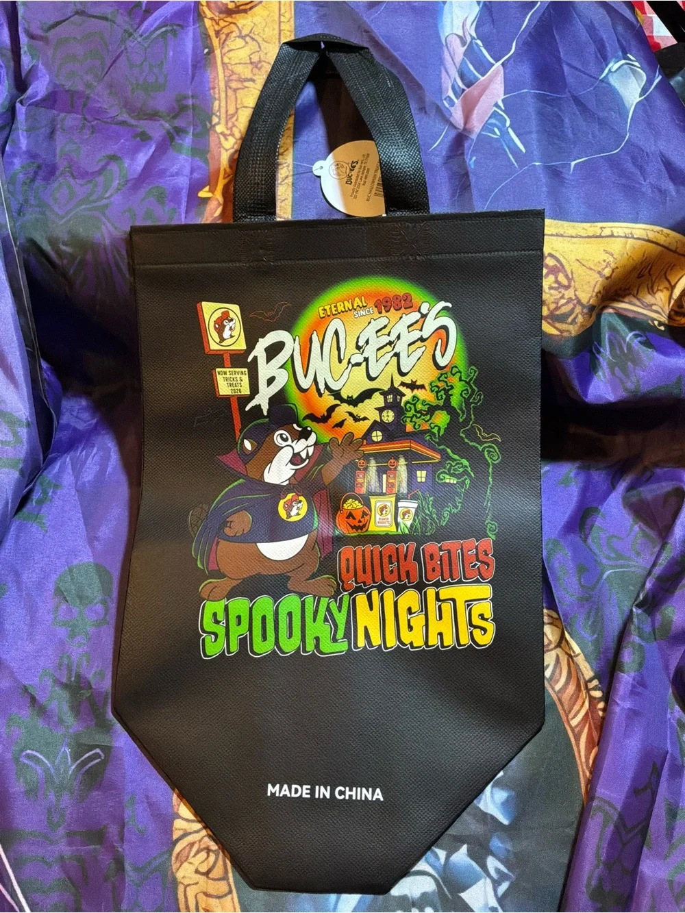 Buc-ee’s 2026 halloween “quick bites spooky nights” treat bag -NEW